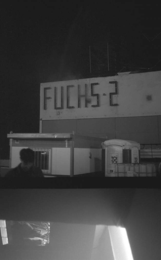 2 KAHN & NEEK, Fuchs2